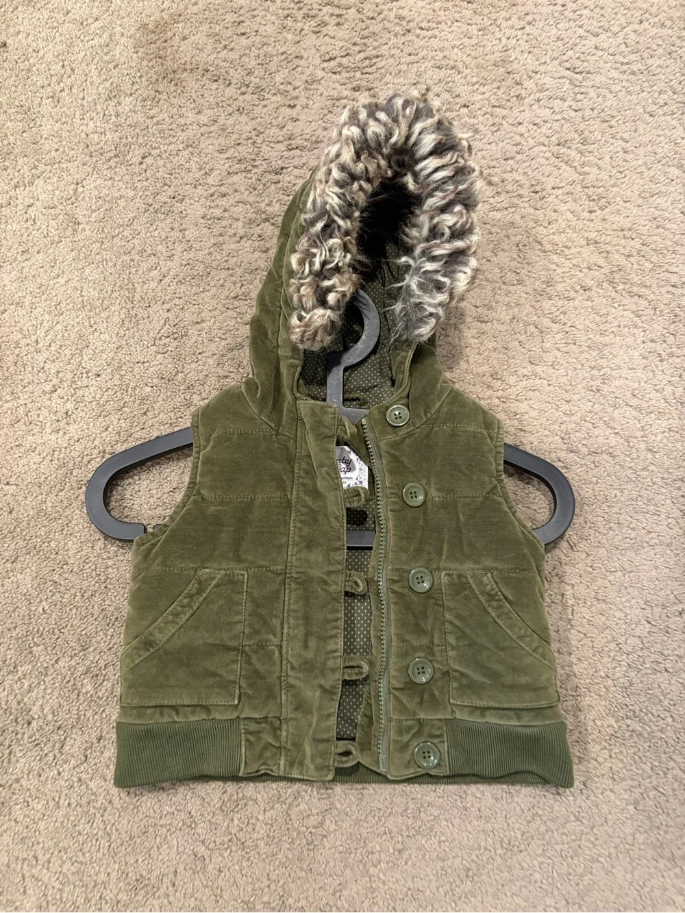Baby Gap velvet hooded zip vest featuring a faux-fur lined hood Toddler Girls 2T